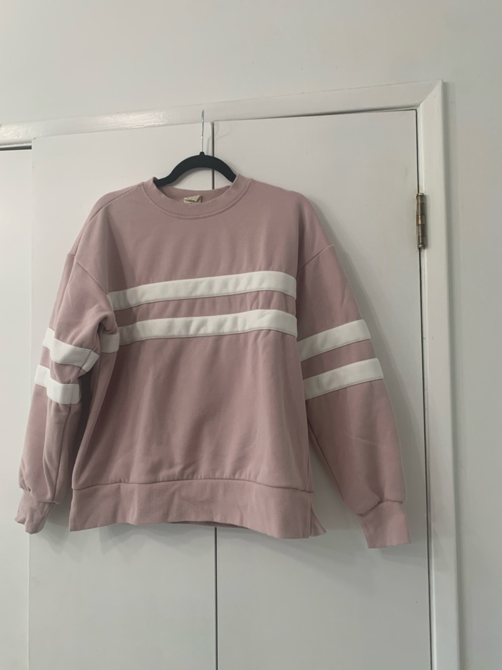 C&C California Dusty Pink Crewneck with White Stripes